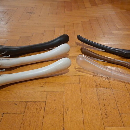 Hangers for jackets and coats used, pack of 6, plastic
