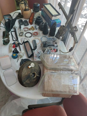 Fiat spare parts used, mixed new and used set