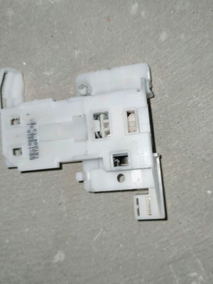 Dishwasher door lock Siemens Bosch Neff like new