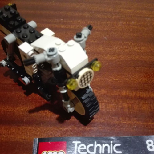 Lego 8810 motorcycle used complete 100% with booklet