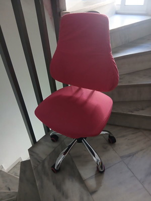 Office chair pink used with removable washable cover and adjustable back