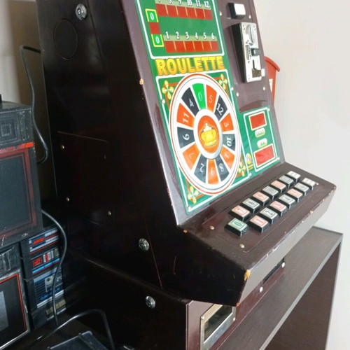 Roulette slot machine used, needs service