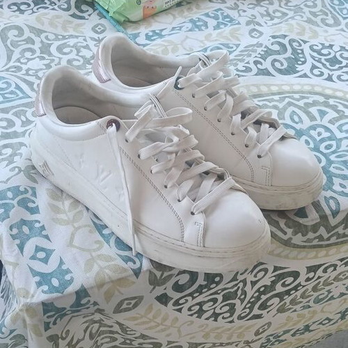 Louis Vuitton casual shoes size 41 used, white