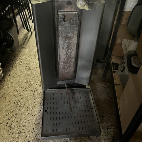 Gyro machine used
