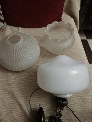 Lampshades and base used, set of two white