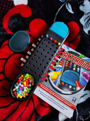 Mastermind επιτραπέζιο παιχνίδι Parker σαν καινούργιο