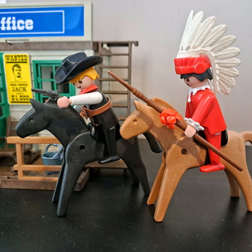 Playmobil 4431 Western used, sheriff's office and Indians set