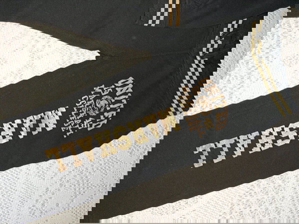 Αθλητική φόρμα S