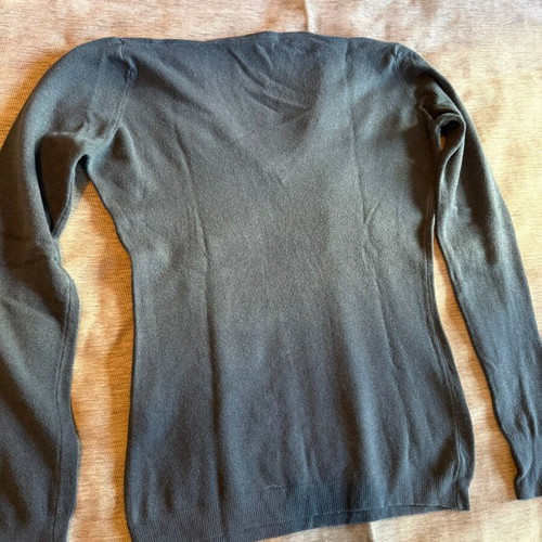 Rococo blue V-neck sweater used, size M/L