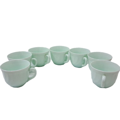 Arcopal Glasses set of 7 jadeite green milk glass like new