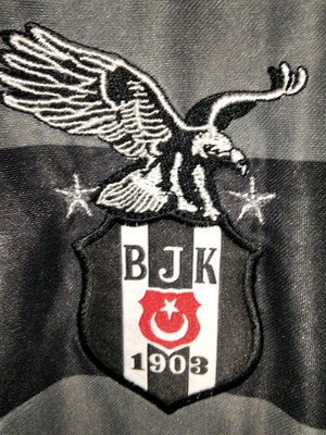 Besiktas Umbro jersey size M used, authentic