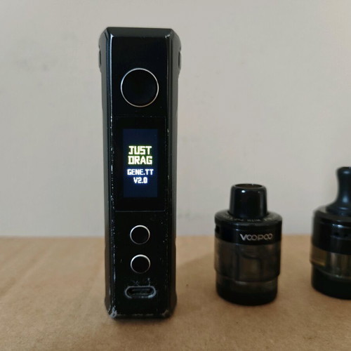 Drag X2 electronic cigarette used with battery and 2 pods
