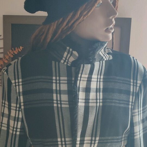 90plusninety women's coat black and white checkered like new with fur