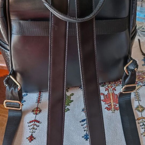 Axel black backbag used with croco pattern