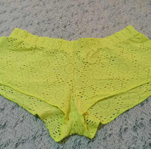 CALZEDONIA Brazilian σορτσάκι S 12 ευρώ