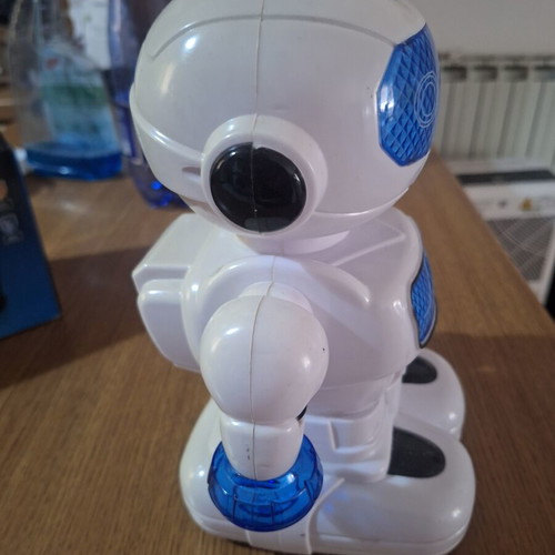 Children's robot toy used with 3×AA batteries, discoloration