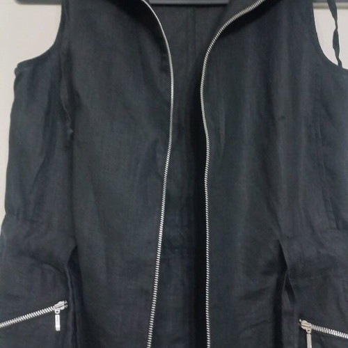 Women's vest like new, linen, size S, black