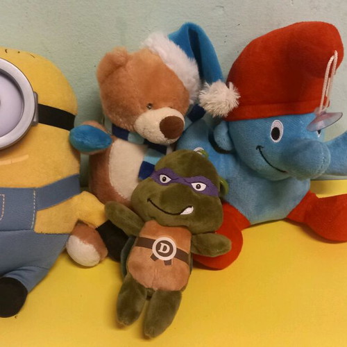 Toys pack all together like new