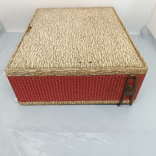 Ever Ready radio England 1960 used, not working
