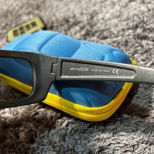 Arnette kids sunglasses, dark grey frame, black lenses