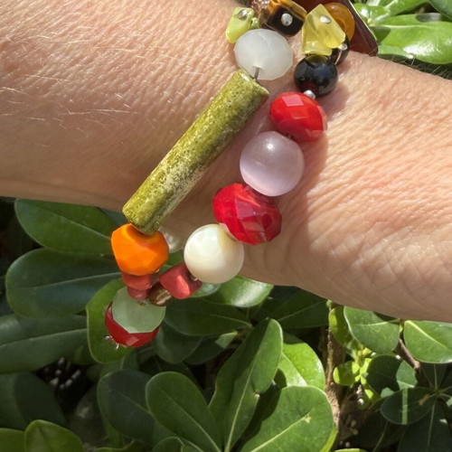 Bracelet with silver elements and semiprecious stones like new
