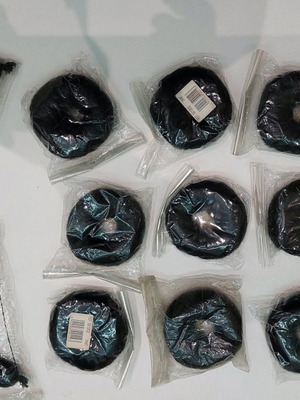 Hair bun makers new, pack of 19 pieces in 3 colors