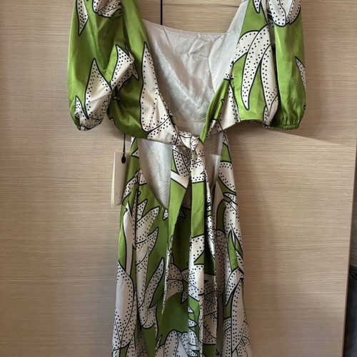 Nema dress new, green with puff sleeves