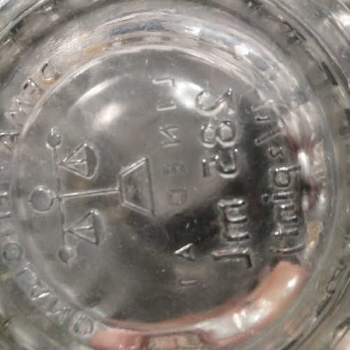 Eldyk collectible glass 1st T.P. like new