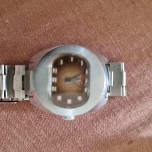 Luch classic Soviet mechanical women's wristwatch 1980s