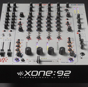 Μείκτης Allen & Heath xone92