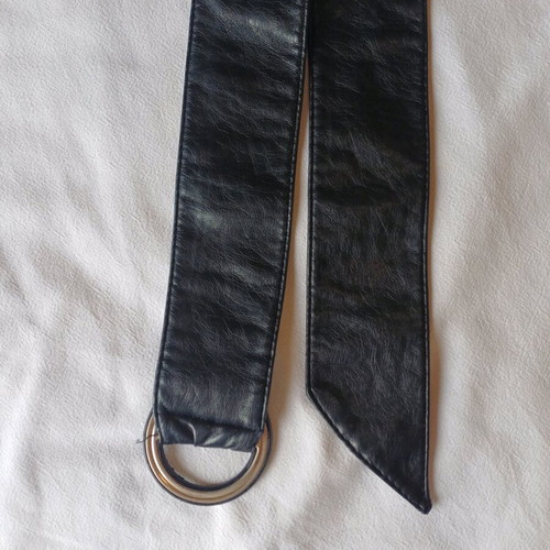 Women's leather belt like new, black, length 104 cm