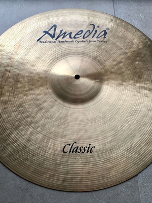Amedia Classic Ride 21" cymbal
