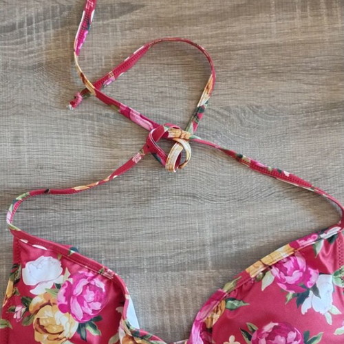 Bikini top Trendyol multicolor like new, size M