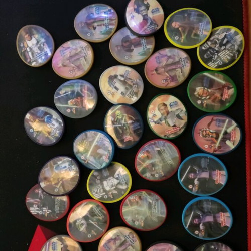 Star Wars - The Clone Wars Cheetos Blix 29 caps like new pack