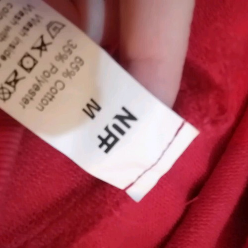 Nuff red bermuda shorts size M like new