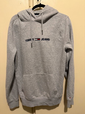 Tommy Jeans hoodie grey used, size M