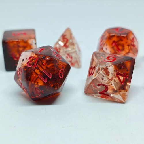 RPG Blood Amber dice set like new with unique effect, 7 pieces