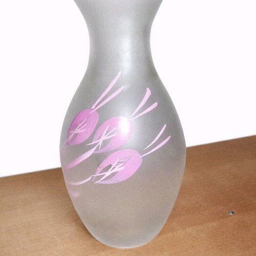 Decorative frosted glass vase with pink design like new