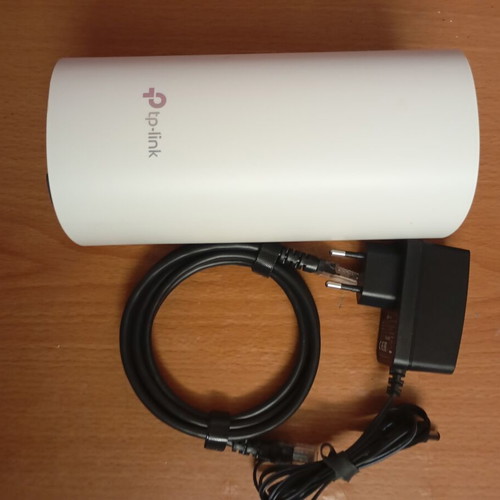 TP-Link WiFi mesh router