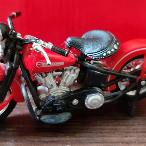 Maistro Harley Davidson 1:18 collection used, 23 pieces