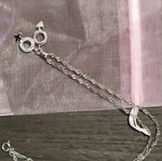 Silver necklace like new