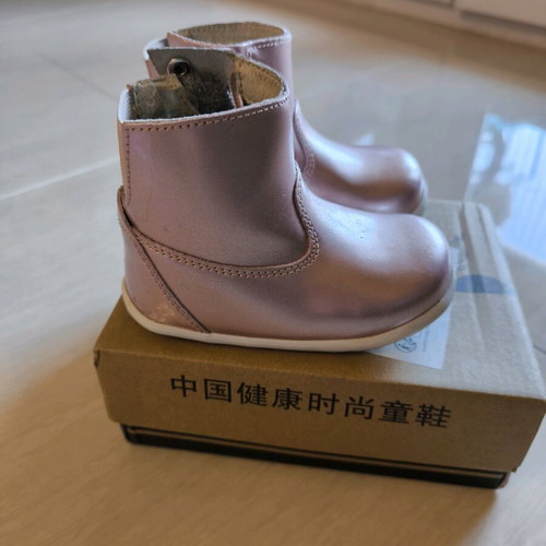 Bobux baby boots size 21 like new for first steps