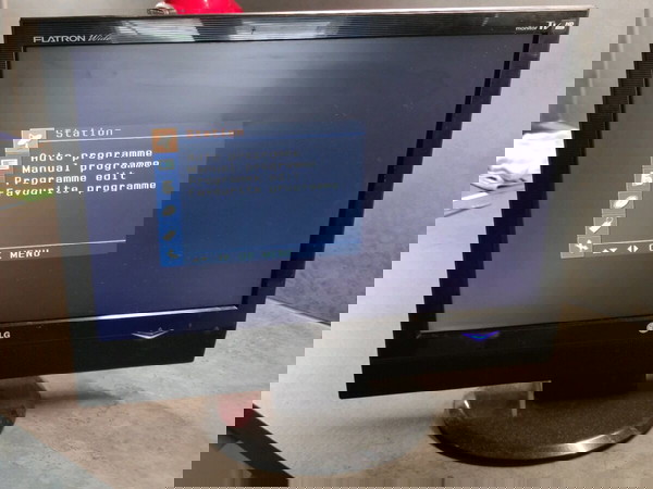 Τηλεόραση - Monitor LG 19"
