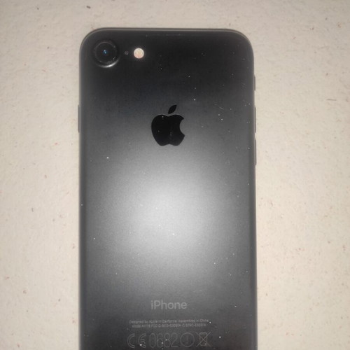 iPhone 7 128GB restored, good battery