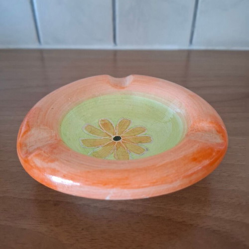 Ceramic handmade ashtray like new with flower 10 cm