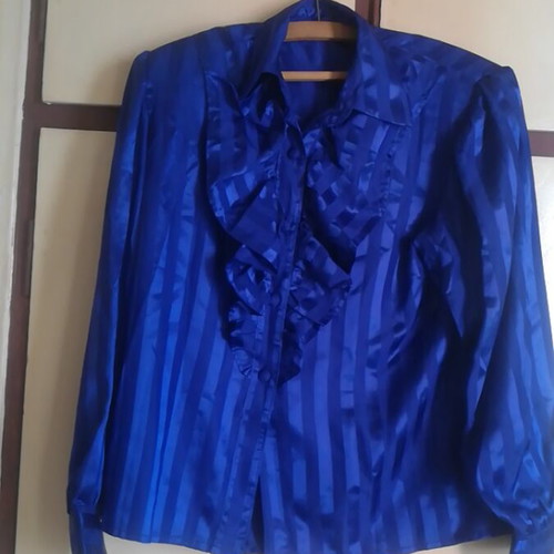Summer shirt like new for formal wear