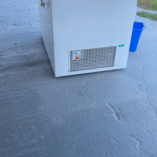 Freezer used in excellent condition, works properly