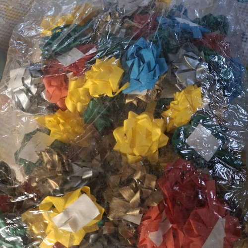 Gift bows new, 4 bags