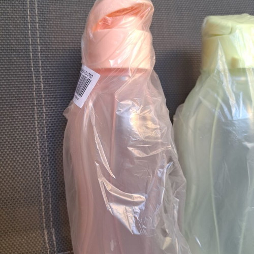 Tupperware 500ml bottles new with spout