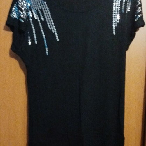 Black blouse with silver details like new, size M